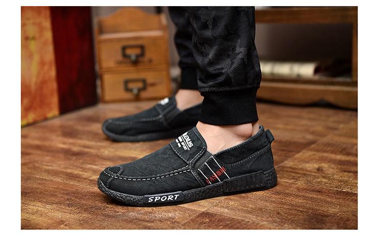 Summer Slip On Men's Casual Shoes Rubber Solid Mens Canvas Shoes Lightweight Waterproof Flat Casual Sneakers Loafer Shoes Casual Canvas Indoor Loafers